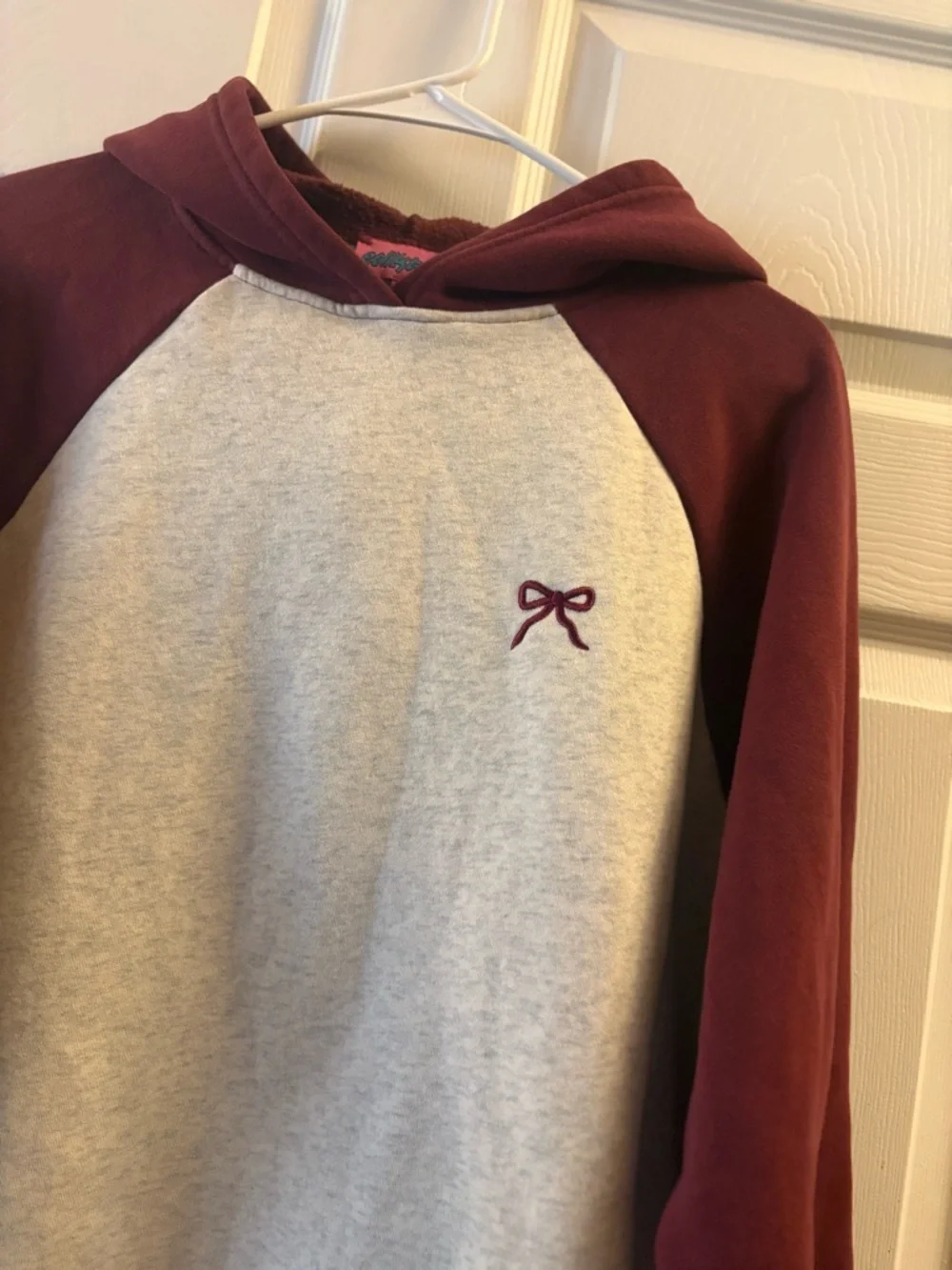 Edikted Maroon and Light Gray Bow Detail Crewneck Hoodie - Picture 2 of 5